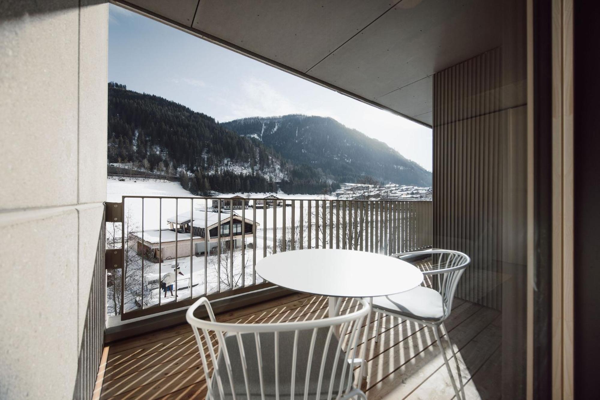 Dips&Drops - The First Bike And Ski Hub Flachau Exterior photo